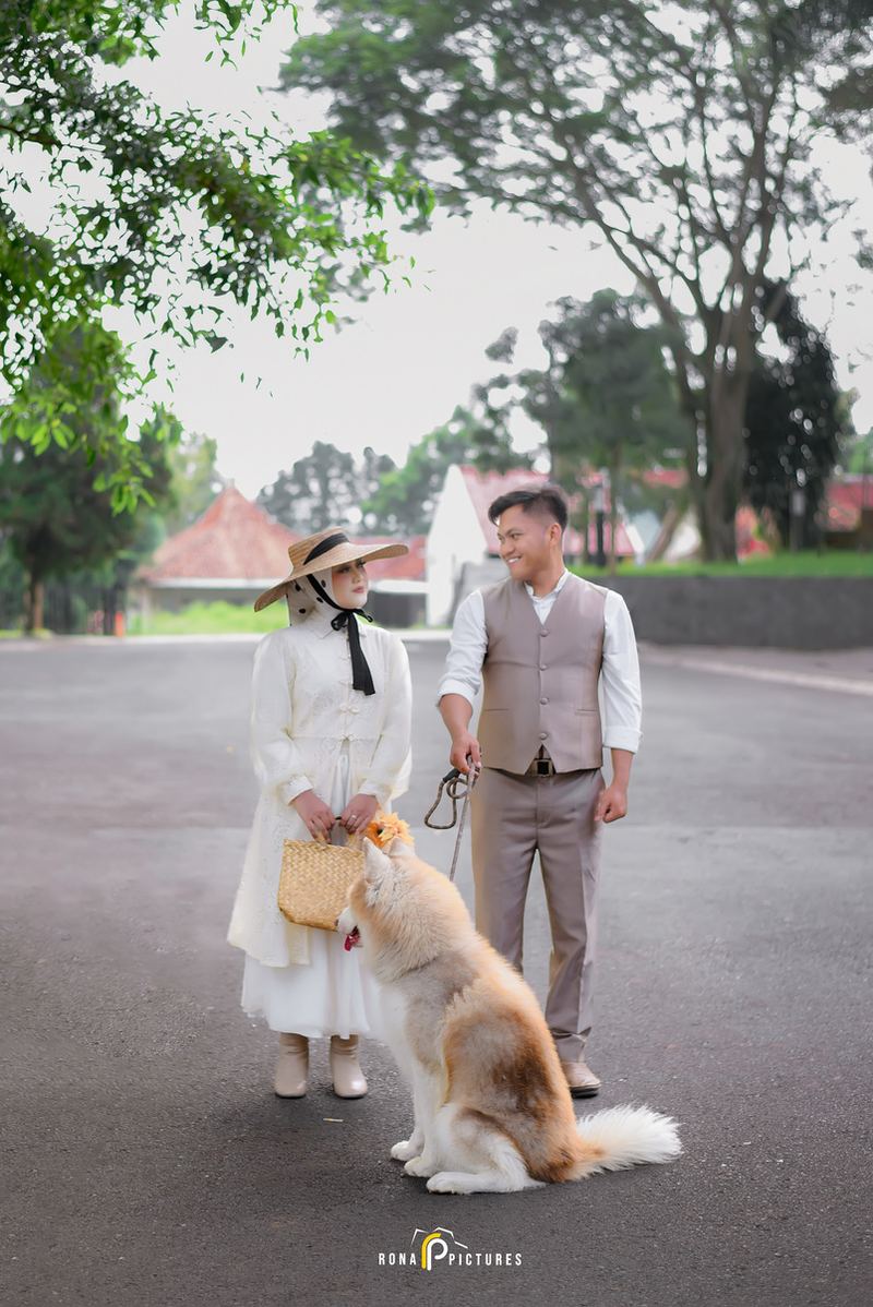 Prewedding Outdoor - Rona Pictures